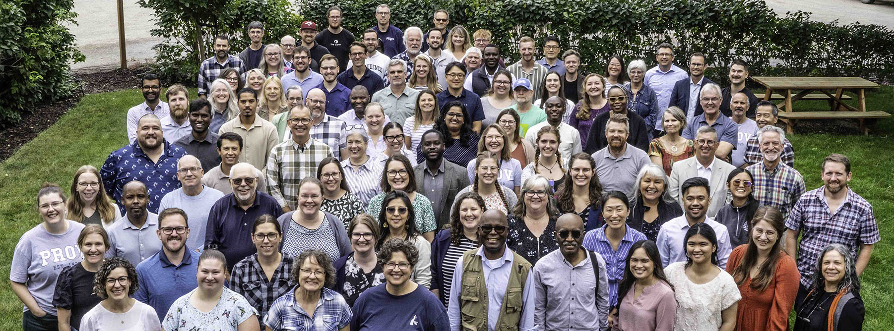 Staff and Faculty group picture 2025